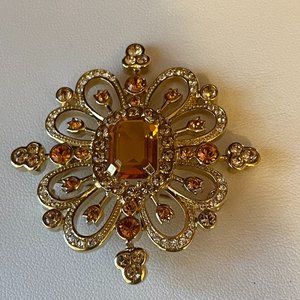 Carolee Pin/Brooch